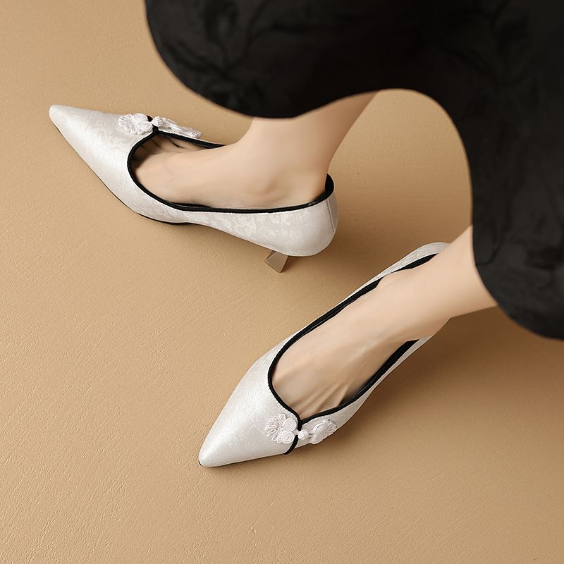 ORCHA LISA Elegant Women's Pum - огляд і ціна Ethnic Fashion Sale